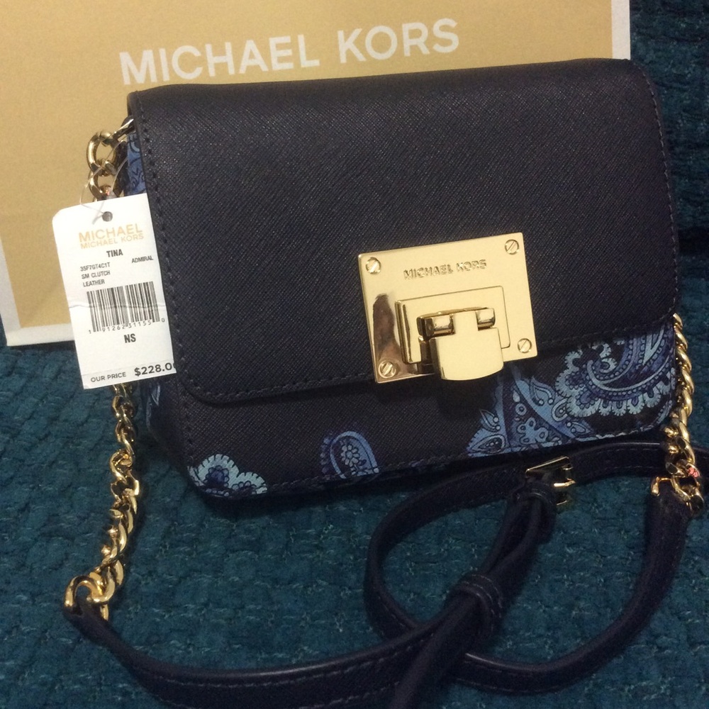 New $240 AUTHENTIC CROSSBODY CLUTH MICHAEL KORS